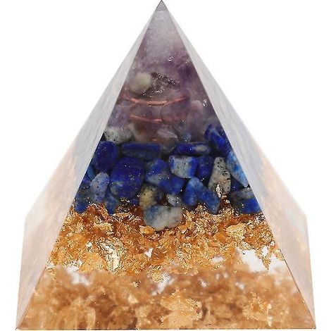 1 pyramide en pierre naturelle (1/3)
