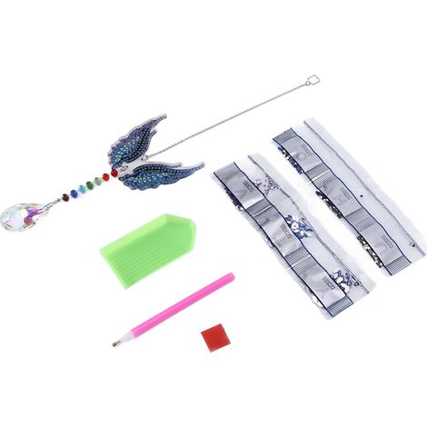 Pendentif en strass au design d'aile unique, parfait pour la peinture et la décoration DIY, convient aux fenêtres et à la décoration intérieure.