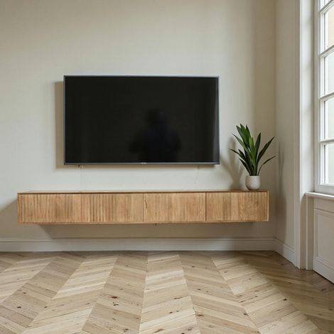 Meuble TV suspendu bois 4 portes rainurées 240 cm CORTINA (1/5)