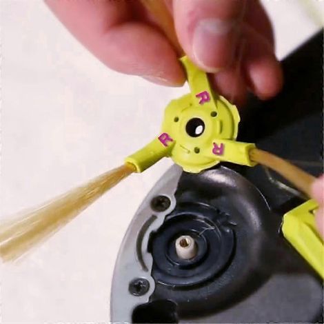 paire de brosses latérales pour robot aspirateur LG Hom Bot VR6680TAR VR6640LV - Accessoires de rechange hwy (1/4)