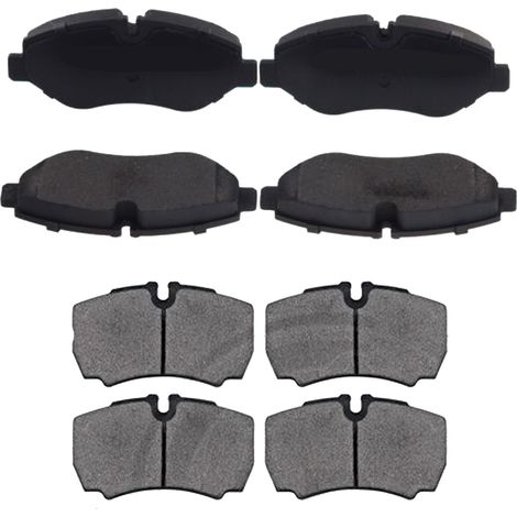 KIT PASTIGLIE FRENO ANTERIORI E POSTERIORI compatibile con IVECO DAILY CITYS AUTOBUS / PASTIGLIE FRENANTI AUTO OEM C1E017ABE,C2E000ABE  C2E001ABE / SOSTITUZIONE DIRETTA / BASSA POLVERE / SILENZIOSO (1/4)