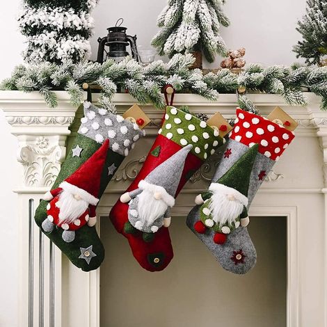Calcetín Navideño - 47 x 26 cm - Verde Blanco Rojo Gris - Para Relleno y Decoración - Set de 3 Unidades (1/5)