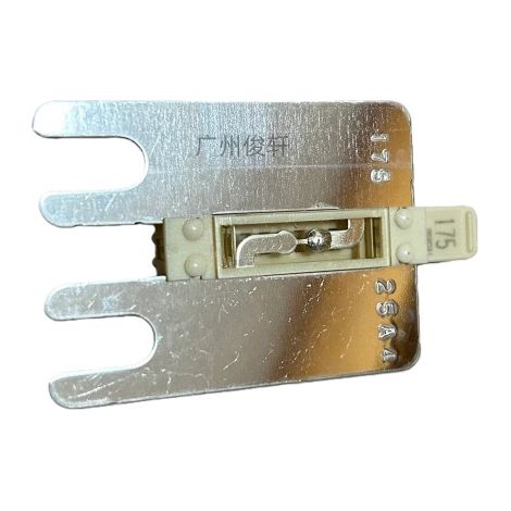 38230-3B0-A01 convenient for the main fuse box 175A of the Honda Breeze, CR-V, Accord and Inspire P7. (1/4)