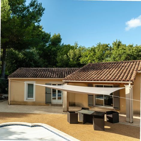 Voile d'ombrage taupe 4 x 5 m – Polyéthylène tressé anti-UV – Angles renforcés avec anneaux d'attache en acier – Pour espaces extérieurs - PRO 4 X (1/5)