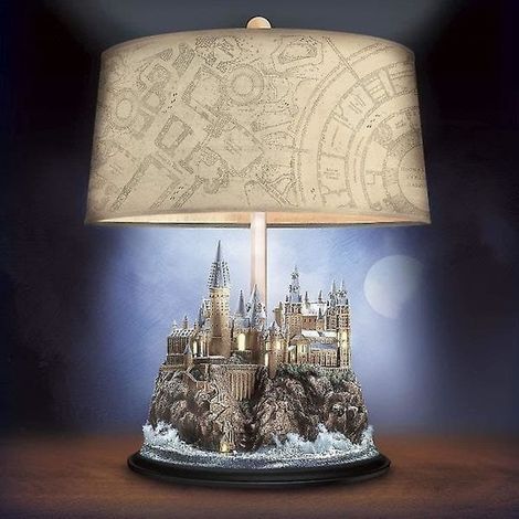 Lampe de table lumineuse Bradford Exchange Harry Potter Château de Poudlard (1/3)