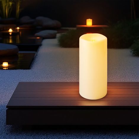 XXL LED Outdoor Kerze cremeweiß mit Timer - 30 cm - Elektrische Stumpenkerze groß für Außen mit Flammen Effekt