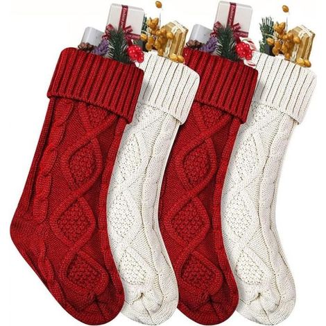Große, gestrickte Weihnachtsstrümpfe, 4 Stück, mit Vintage-Anhängern, cremefarben und rot