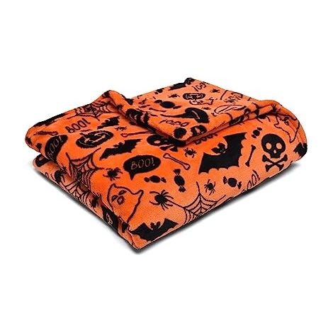 Coperta in pile di Halloween (130 x 150 cm) – Pile morbidissimo e accogliente di colore arancione – Pipistrelli spettrali e teschi arancioni – Coperte e plaid di Halloween (accoglienti) – (1/3)
