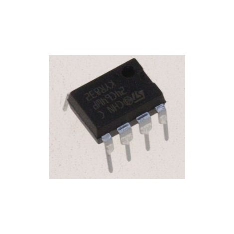 EEPROM DE PROGRAMME pour CUISINIERE SCHOLTES - C00116315 (1/3)