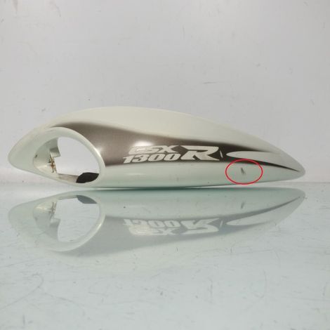 [PRODUIT D'OCCASION] Coque arrière droite origine pour moto Suzuki 1300 Hayabusa 2008 (1/4)