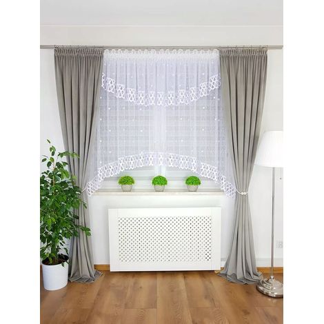 Cortina marquesina decorada con bordados y encaje guipur. (1/5)