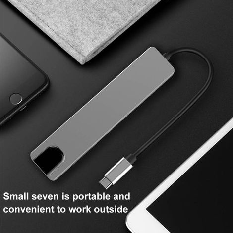 Station d'accueil d'extension hub USB-C avancée, adaptateur multiport, prise en charge de l'affichage sur trois écrans, transfert de données ultra-rapide et applicabilité universelle.