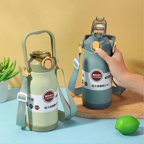 Bouteille isotherme en acier inoxydable bleu, idéale pour garder l'eau froide, le thé ou le café. (1/5)