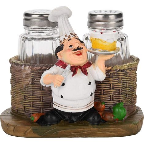 Ensemble salière et poivrière décoratif en résine, figurine représentant un chef tenant un gâteau, avec porte-bouteille. Idéal pour la décoration de table, cuisine, salle à manger ou boulangerie. (1/5)