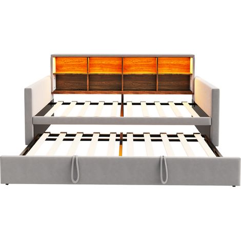 Ausziehbares Tagesbett 90x190 cm aus hellgrauem Samt mit LED und Steckdosen (1/5)