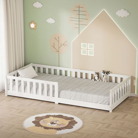 ML-Design Kinderbett 90x200 cm, Weiß, Bodenbett für Kinder mit Lattenrost und Rausfallschutz, Jugendbett aus massivem Kiefernholz, Bettgestell für Jungen und Mädchen, Holzbett Babybett Einzelbett (1/5)