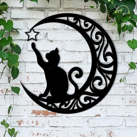 Décoration murale suspendue en métal représentant de mignons chats noirs et la lune, idéale pour les fenêtres, les portes et les cheminées. (1/5)