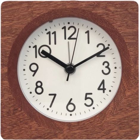 Lntyq Batteriebetriebener Wecker, hölzerner Morgenwecker mit Schlummerfunktion, tickfreier beleuchteter Wecker, Miniwecker für unterwegs, geräuschlose Uhr (1/3)