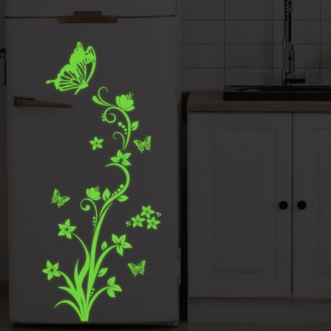 Stelle luminose, adesivi luminosi, farfalle luminose, adesivi murali floreali per camerette di bambini e neonati. (1/5)