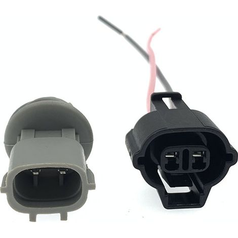 90075-60021 is a connector plug for Toyota pickup trucks used for turn signals, brake lights, fog lights, and taillights. (1/5)
