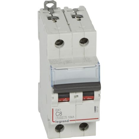 Disjoncteur DX6000 10kA arrivée haute et départ bas à vis 2P 230V à 400V 8A courbe C 2 modules (407781)