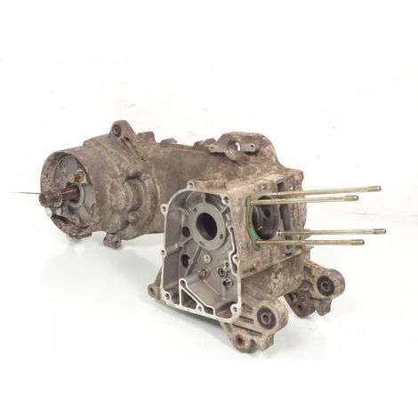 [PRODUIT D'OCCASION] Carter moteur origine pour Scooter Peugeot 50 V-Clic 4T 2007 à (1/4)