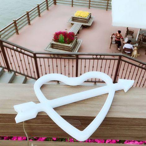 Applique murale pour dortoir, design LED en forme de cœur de Cupidon, lumière LED romantique pour une demande en mariage, suspension murale créative, blanc chaud. (1/5)