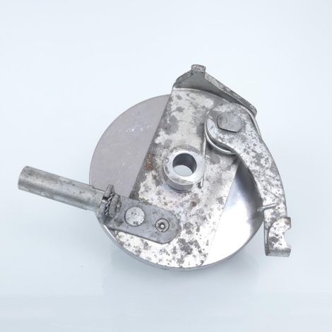 [PRODUIT D'OCCASION] Tambour flasque de frein Générique pour mobylette MBK 50 avant / (1/2)