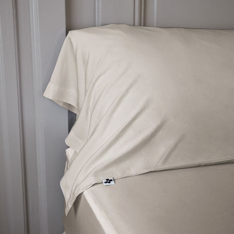 Taie de traversin 85 x 185 cm satin de bambou bambou Salomé Naturel (1/4)