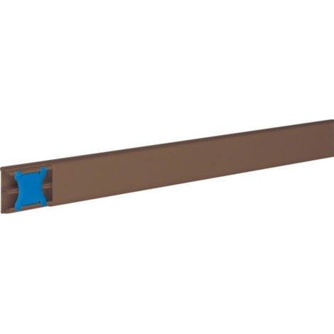Hager – Moulure 12x30 marron L 2,10m 1 cloison – Pour passage discret dans des endroits sombres – Compatible avec murs en béton et cloisons sèches