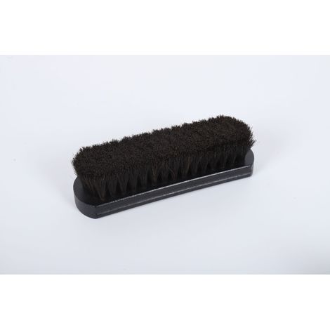 Cepillo de limpieza de cerdas suaves Furniture Clinic: se utiliza para limpiar la suciedad incrustada y aflojarla sin dañar la superficie.