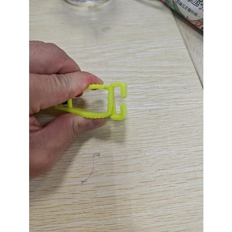 Zhioudz 6 Pcs Clip de Gants,Glove Gant Clips,Holder Clip,Clip Gants Travail,Clip Titulaire, pour Éviter La Perte Pendant Le Travail,Adapté aux Travailleurs Pompiers Jardins Chantiers, LBSTJ-136 (1/4)