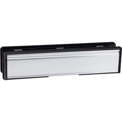 Yale Locks Silver Letter Plate (Visi-Packed) 300mm (12-inch) Model YALLP440601C (1/5)