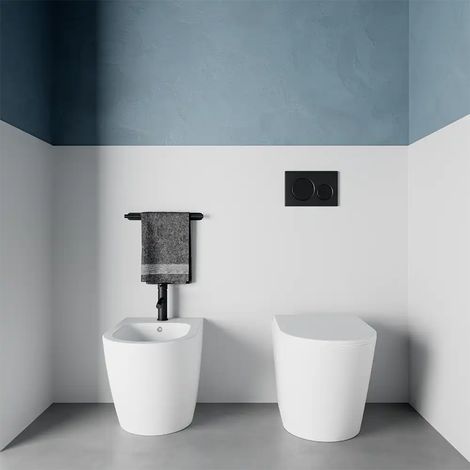 Coppia di Sanitari Filomuro in Ceramica Rimless Bianco Opaco con Vaso, Bidet e Copriwc Soft-close Mod. Vienna (1/5)
