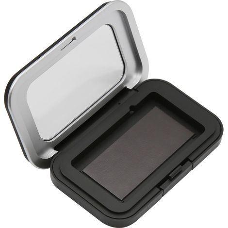 Das magnetische Nadeletui hat einen transparenten Deckel und dient zur Aufbewahrung von Nadeln mit einer Länge von bis zu 6,5 cm. (1/5)