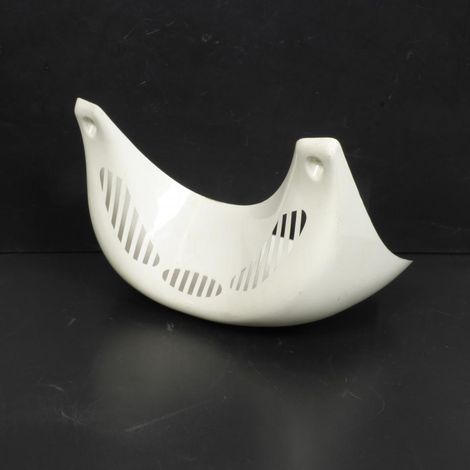 [JAMAIS UTILISE] Sabot bas de caisse blanc défauts d'aspect pour scooter 50 scoot (1/5)