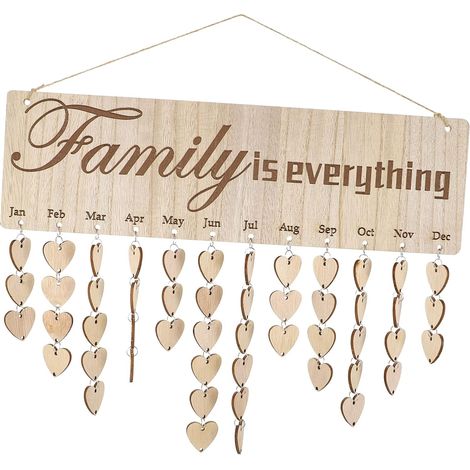 Calendario dell'Avvento in legno per promemoria di compleanni e altri impegni familiari. (1/5)