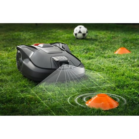 Husqvarna – Robot tondeuse sans fil Automower 312V – Surface 1200m² – Technologie Vision IA – Pente jusqu'à 40% – Installation sans fil EPOS