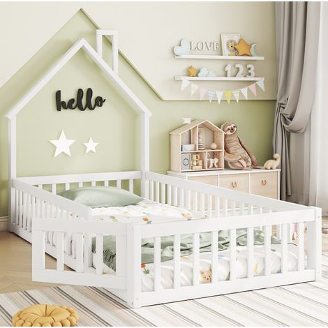 MODFU – Cama tipo cabaña infantil 90x200 cm de pino con barandilla de seguridad, somier de 8 lamas y diseño chimenea – Blanco (1/5)
