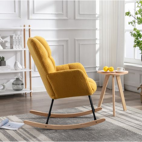 Schaukelstuhl aus Teddystoff in Gelb 80x70x95 cm mit Holz- und Metallgestell (1/5)