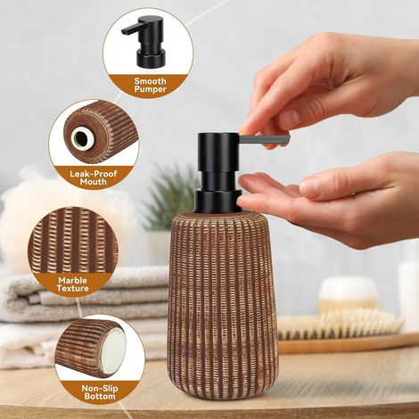Seifenspender – Badezimmerseifenspender – Nachfüllbare Flüssigseife – Seifenspenderflasche mit Pumpe – 18 x 6 cm – braun – AquaForge (1/5)