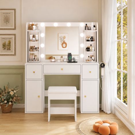 Coiffeuse avec miroir et éclairage LED à intensité variable, organiseur de bijoux rotatif, station de charge USB-C et support pour sèche-cheveux, 3 tiroirs, 2 placards, L 115 × H 141 × P 40 cm, blanch (1/5)