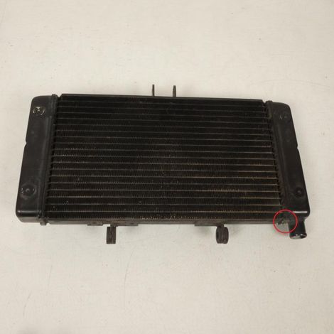 [PRODUIT D'OCCASION] Radiateur refroidissement pour moto Suzuki GSF 400 Bandit 1991 à (1/3)