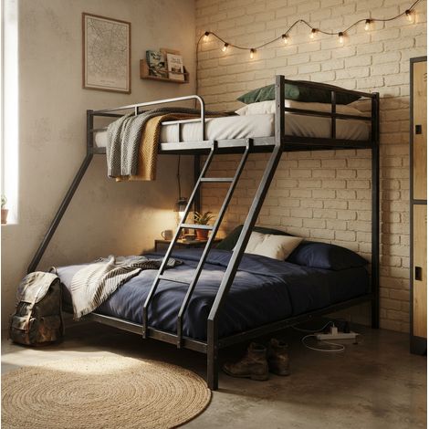 Litera 200x140x137 cm negra de metal con escalera antideslizante y barandilla (1/5)