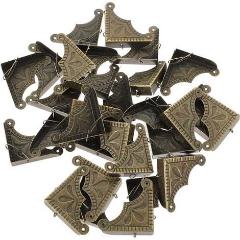 Protections D’Angle Métalliques Vintage 30 Pcs, Protège-Bords de Bureau en Fer pour Boîtes en Bois, Meubles, Armoires – Protection D’Angle Sécurisée pour Garçon et Filles (1/5)