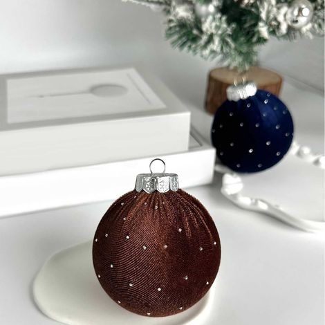 Boule De Décoration De Noël - En Mousse - 8 Cm - Violet Pailleté Avec Strass - Pour Arbre De Noël Intérieur - Lot De 1 (1/5)