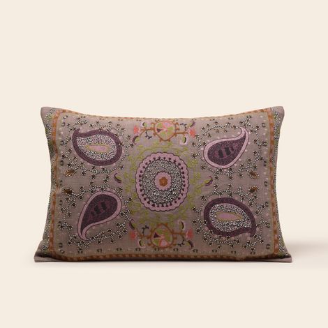 Housse de coussin en Broderie Paisley MANDANA (1/4)