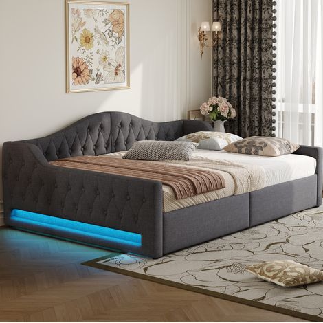 Bettsofa 140x200 cm grau, gepolstert, aus MDF und Sperrholz, mit Kopfteil, seitlichen LEDs und Stauraum unter dem Bett (1/5)