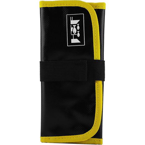 Leurre souple PVC jaune pour pêche, étui de transport pour accessoires et équipement de pêche.