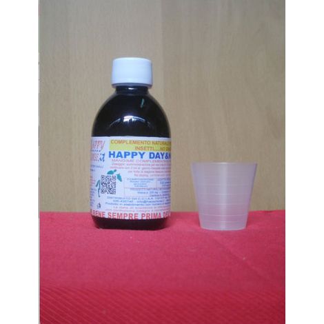 INSETTI NO GRAZIE HAPPY DAY AND NIGHT mangime complementare sgradito agli insetti per cavalli 250ml